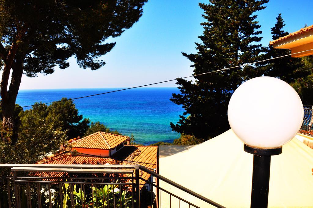 Villa Laura Sea View Apartments Santa Maria di Castellabate Exterior foto